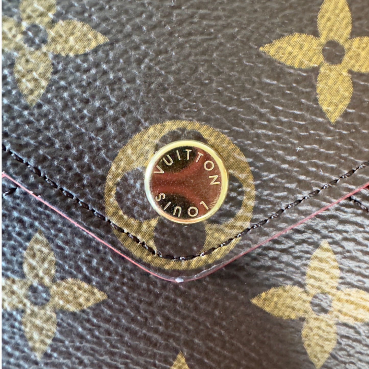 louis vuitton : kirigami pouch