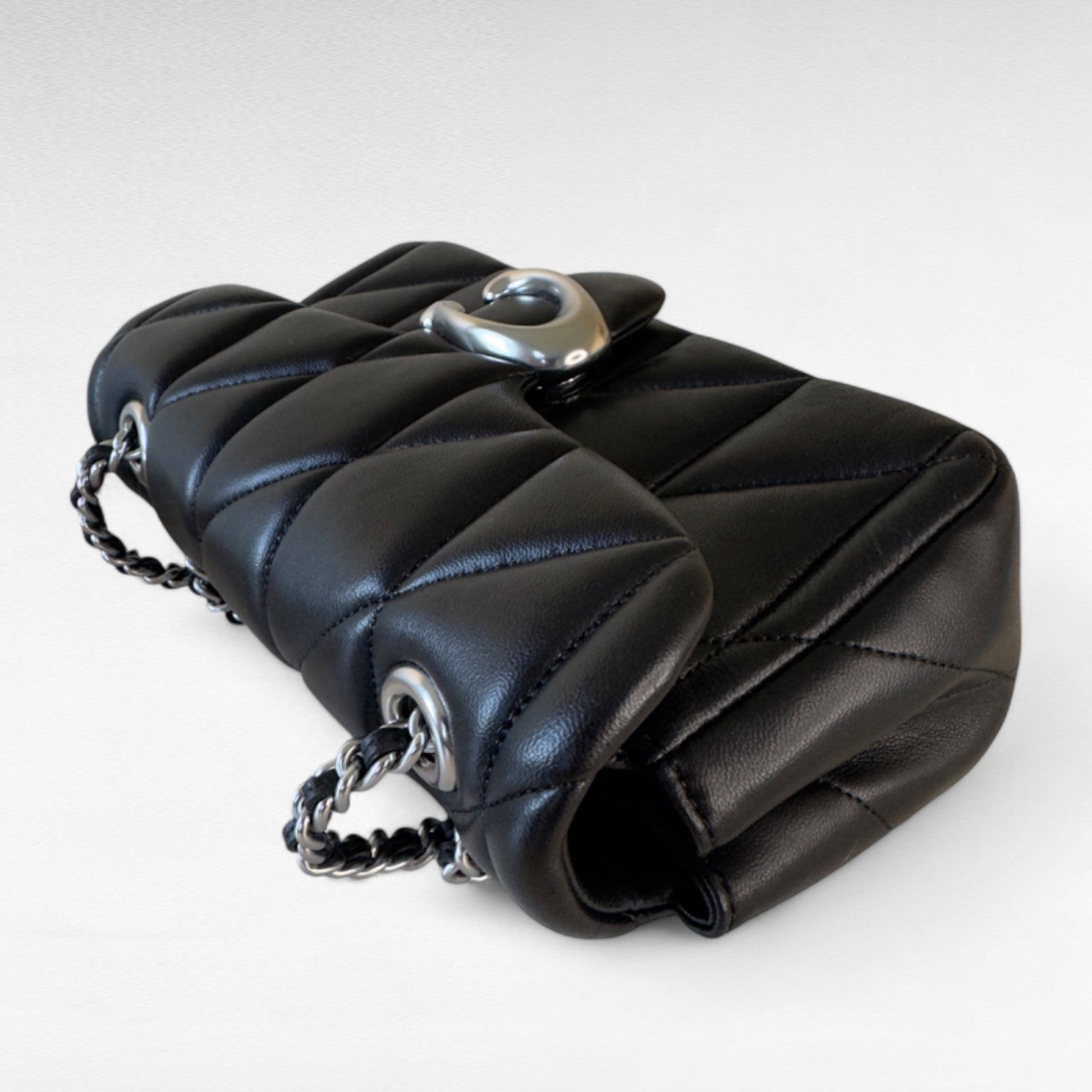 Coach Tabby 20 Shoulder Bag - The Dream Bag Co