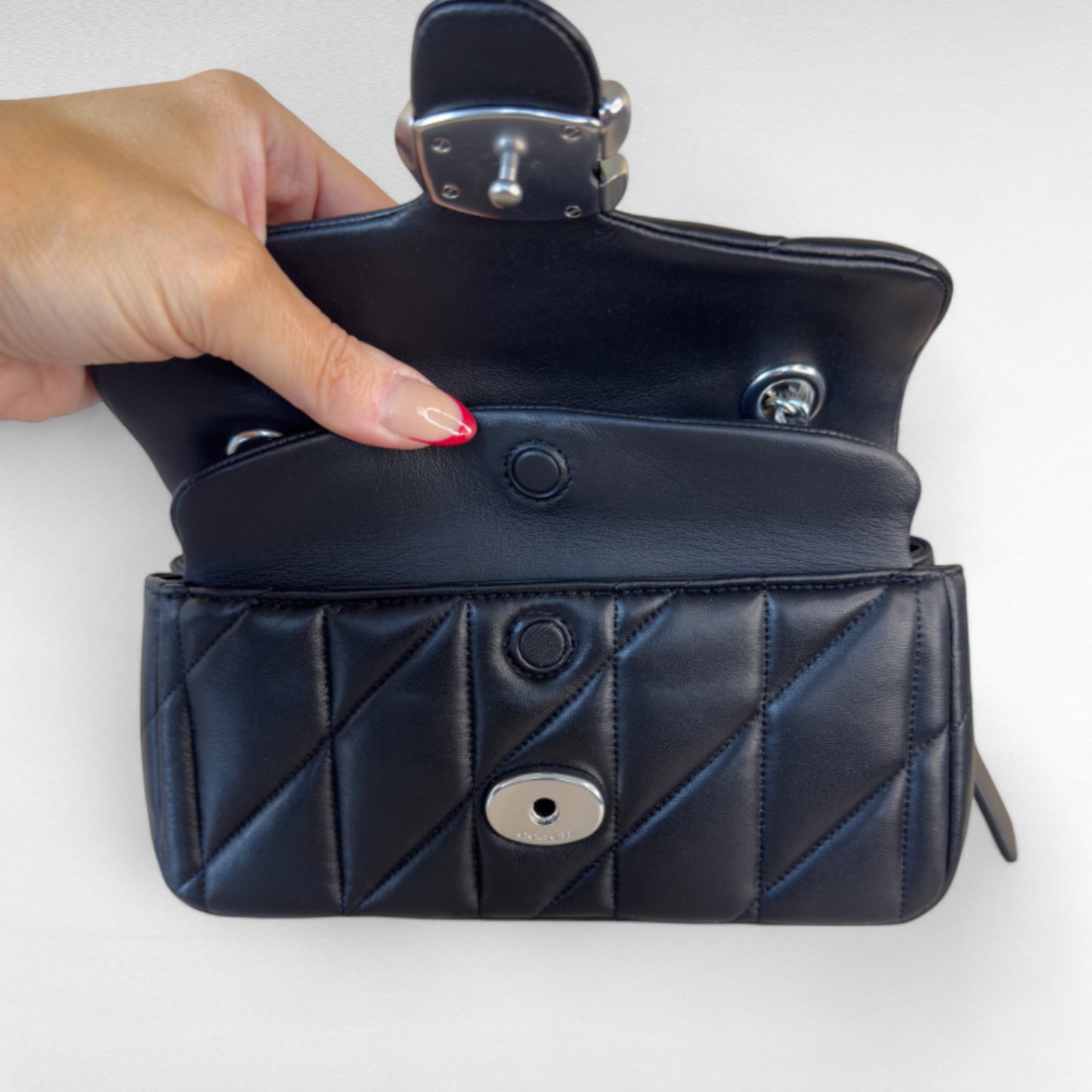 Coach Tabby 20 Shoulder Bag - The Dream Bag Co